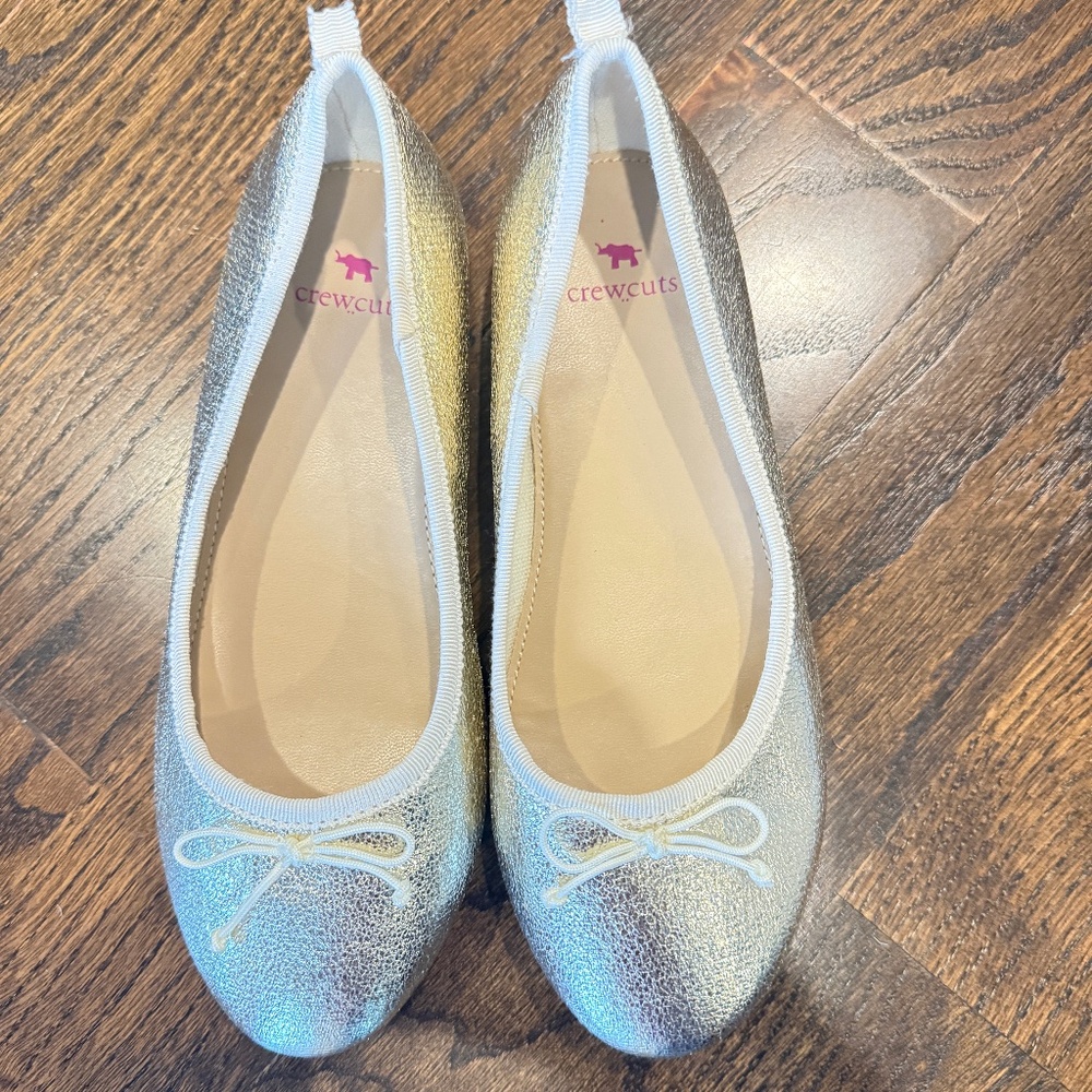 NWOT Crewcuts Girls' Gołd Ballet Flats